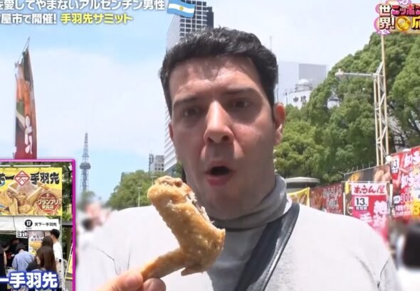 Se obsesionó con la comida japonesa, ganó un concurso y viajó a aprender técnicas secretas del mejor pollo frito