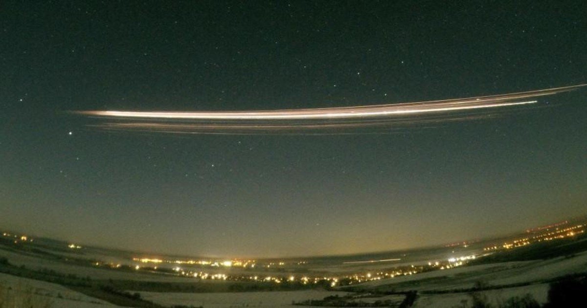 Detectan por primera vez contaminación en la atmósfera causada por la reentrada de un cohete