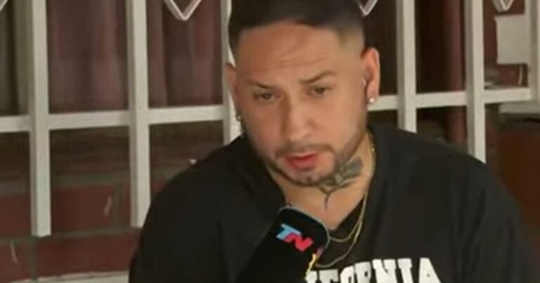 “Me arruinó la vida”: tras ser echado, habló el colectivero que se peleó con un pasajero en pleno viaje y dejó el micro a la deriva en Flores