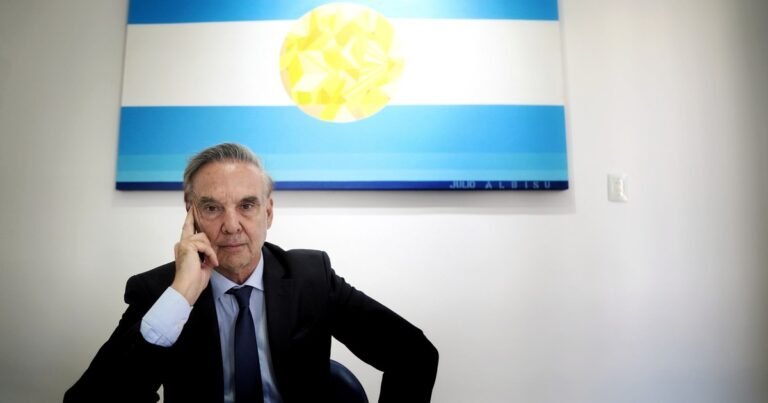 Pichetto criticó la "disparatada" pelea de Milei contra Paolo Rocca y dijo que Sturzenegger tiene una "mirada estúpida del libre mercado"