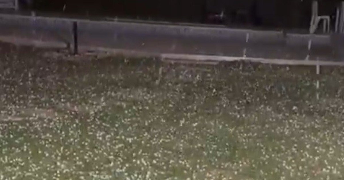 Granizo de madrugada en la Ciudad y el GBA en medio del calor agobiante