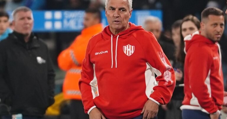 Unión vs Gimnasia de Mendoza, EN VIVO: a qué hora juegan, probables formaciones y cómo ver el partido de la fecha 3 del Torneo Apertura