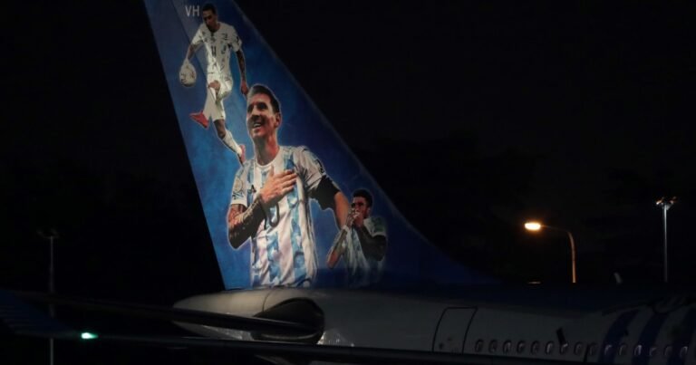 Por el Mundial, Aerolíneas lanza más vuelos a Miami desde Córdoba, Rosario y Tucumán