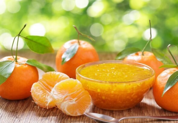 Licuar cáscara de mandarina y bicarbonato: para qué sirve y por qué recomiendan hacerlo