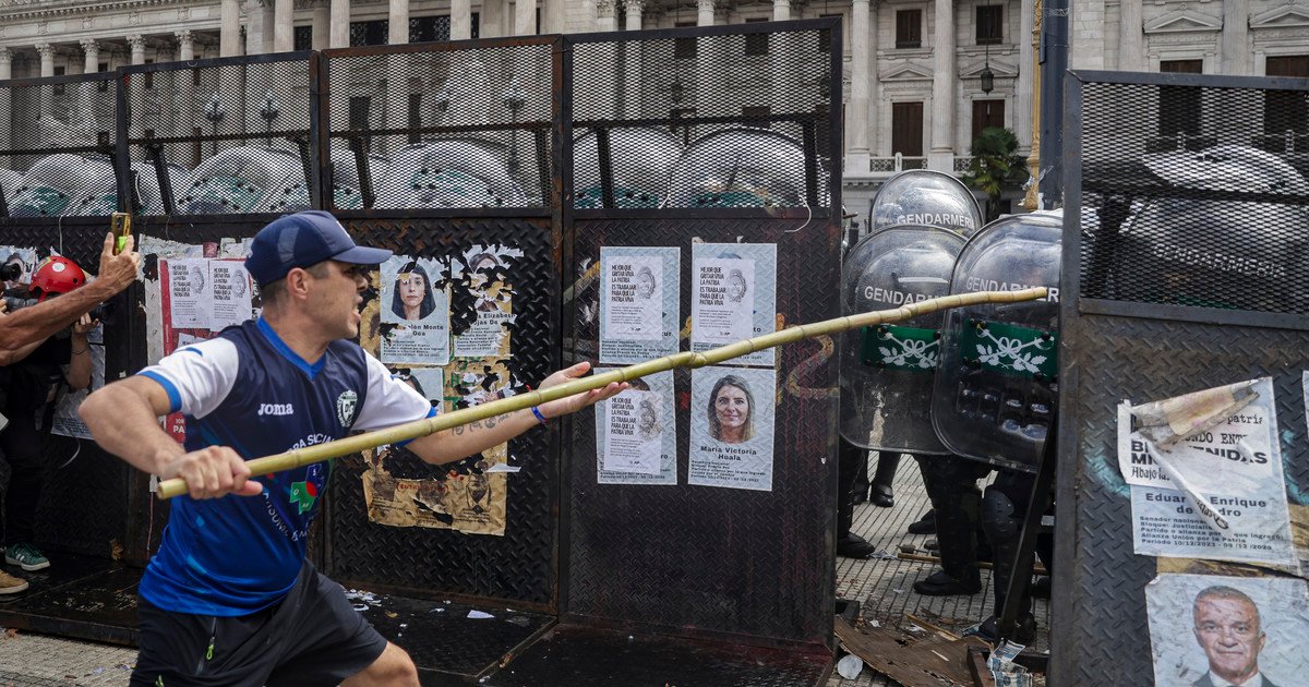La Asociación de Corresponsales Extranjeros expresó su preocupación por el comunicado del Ministerio Seguridad sobre el trabajo de la prensa durante las marchas