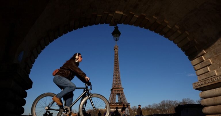 París bajo la sombra de la guerra: el miedo al desabastecimiento y la repatriación masiva de franceses en el Golfo