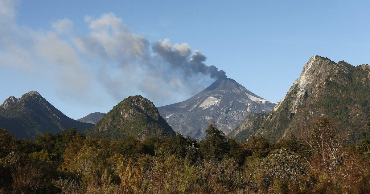 Aumenta la actividad del volcán Villarrica de Chile: qué impacto tendría en Neuquén