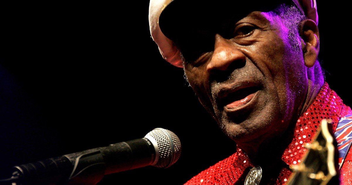 Chuck Berry, eterno padre del rocanrol: ridiculizó a Yoko Ono, le pegó una piña a Keith Richards y terminó explotado por su familia