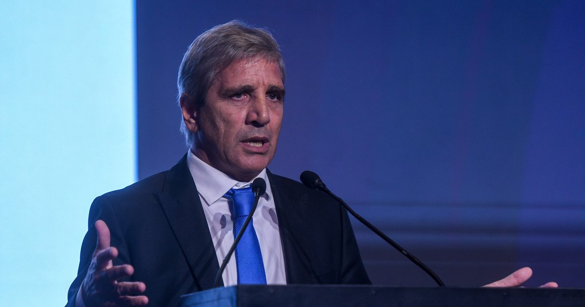 Caputo le pide al Fondo aplazar el cumplimiento de la meta de acumulación de reservas