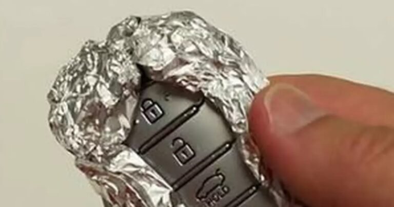 Cada vez son más los conductores que envuelven las llaves de su coche en papel de aluminio, y con razón