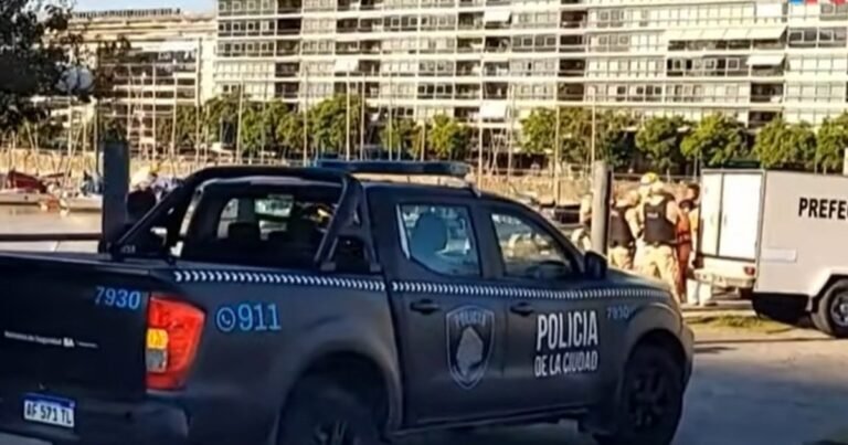 Encontraron un cuerpo flotando en un dique de Puerto Madero y investigan las causas de muerte