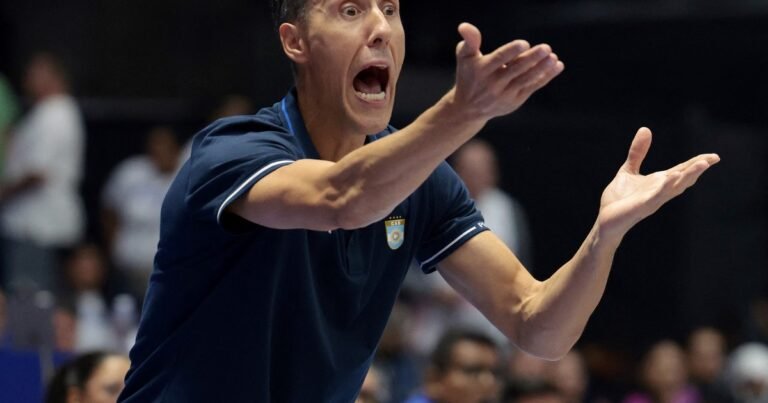 La crisis del básquetbol argentino: por qué hay que bancar a Prigioni al frente de la Selección y cómo sacar a la Liga Nacional del pozo