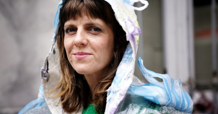 Eva furiosa: la versión desobediente que rompe mitos y culpa, en la obra de Sol Bonelli