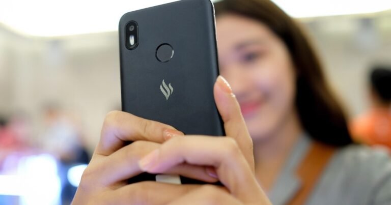 Qué significa el código 7642 en WhatsApp: los usan adolescentes y jóvenes