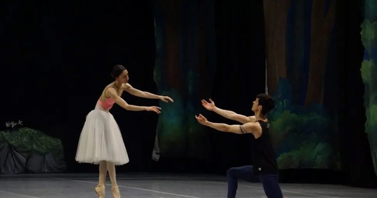 Versiones encontradas tras la imprevista postergación del exitoso ballet Giselle en la provincia de Córdoba
