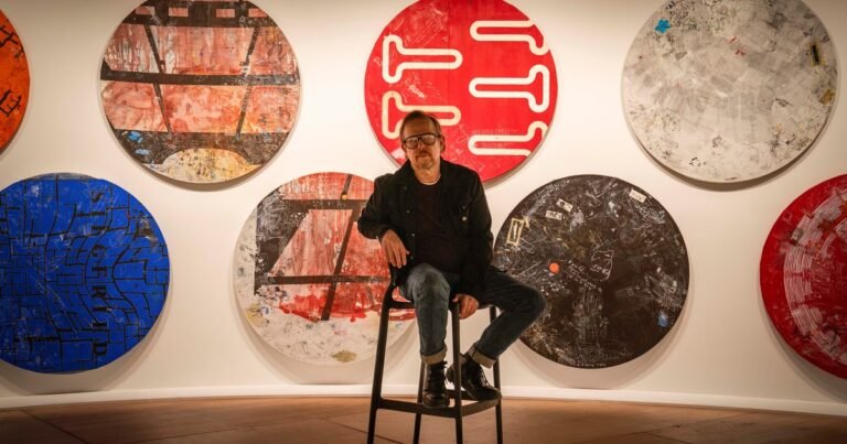 "Obras como circuitos cerebrales". Guillermo Kuitca presenta su serie más personal en ArtHaus