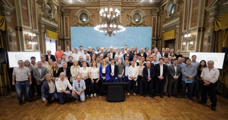 Sin reelección para Kicillof, se largó la pelea en el peronismo por la sucesión en Provincia