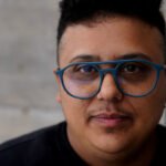 Mocchi, el artista trans que abrió para Paul McCartney: “Alguien creyó en mí antes de escucharme cantar”