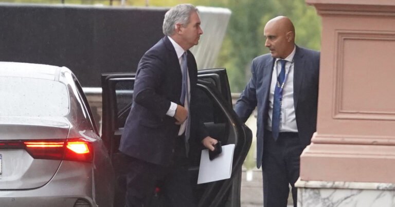 Pese a su lema de "kirchnerismo Nunca Más", el Gobierno pactó con los K los últimos ascensos de diplomáticos