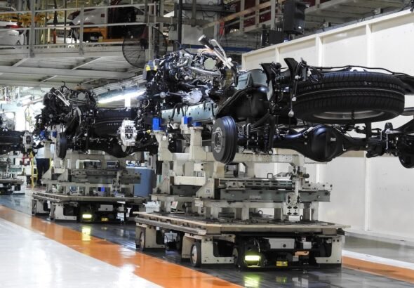 Después de la debacle de la actividad en febrero el Gobierno se ilusiona con los signos de repunte en marzo