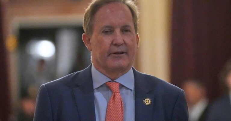 Polémica en Texas: El fiscal general Ken Paxton investiga a funcionarios de la UNT y exige el despido de personal tras filtrarse un video