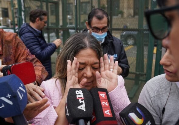 Dos de las prestamistas de Manuel Adorni ya están en Comodoro Py para declarar por un préstamos de U$S 100.000