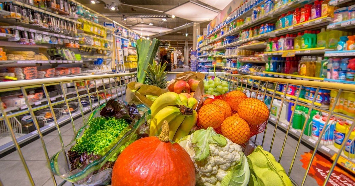 Buenas noticias en California: entregan comida gratis y refuerzan la asistencia en algunas ciudades