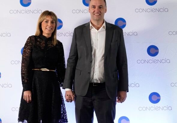 El fiscal Stornelli pidió pruebas para determinar si el gobierno favoreció con contratos a la esposa de Adorni