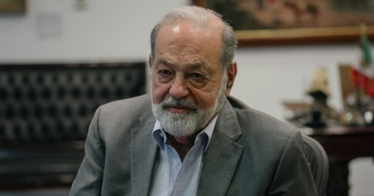 Carlos Slim, empresario mexicano: “Se debe trabajar 12 horas diarias, 3 días a la semana y jubilarse a los 75 años”