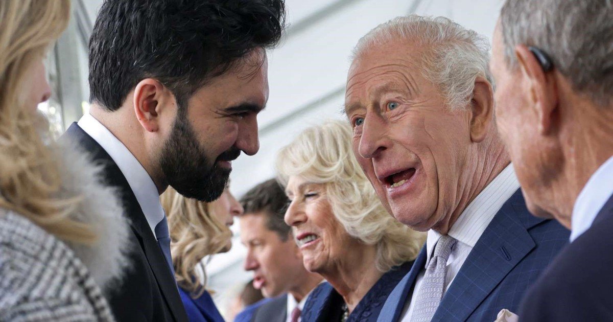 ¿Por qué Zohran Mamdani no usó la alfombra roja para recibir al rey Carlos III y la reina Camila en Nueva York?
