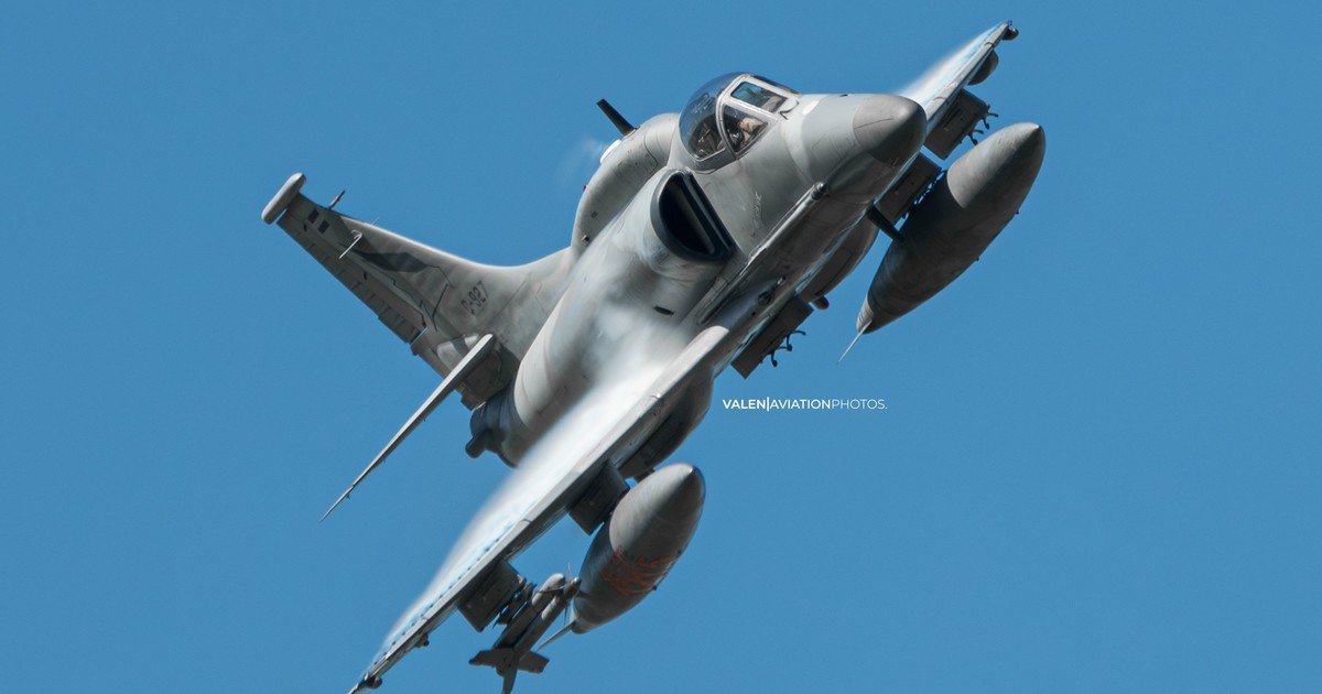 La Fuerza Aérea dio de baja los A-4AR y ahora depende por completo de que empiecen a volar los aviones de combate F-16
