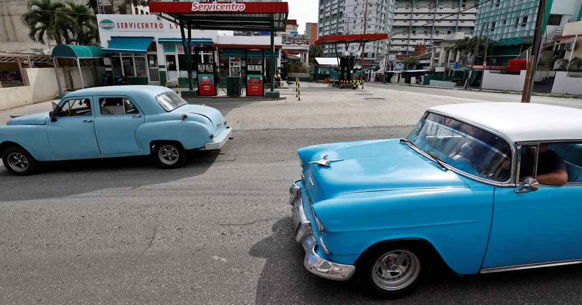 Cuba denuncia que 100.000 pacientes esperan una cirugía por el bloqueo energético de Estados Unidos