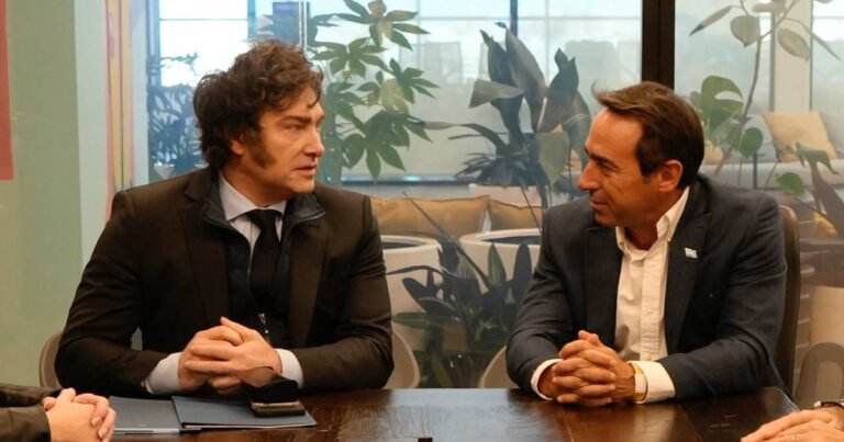 "Los zurdos quieren perpetuarse en el poder": Marcos Galperin se hizo eco de una crítica de Milei a un periodista que pedía más impuestos a los ricos