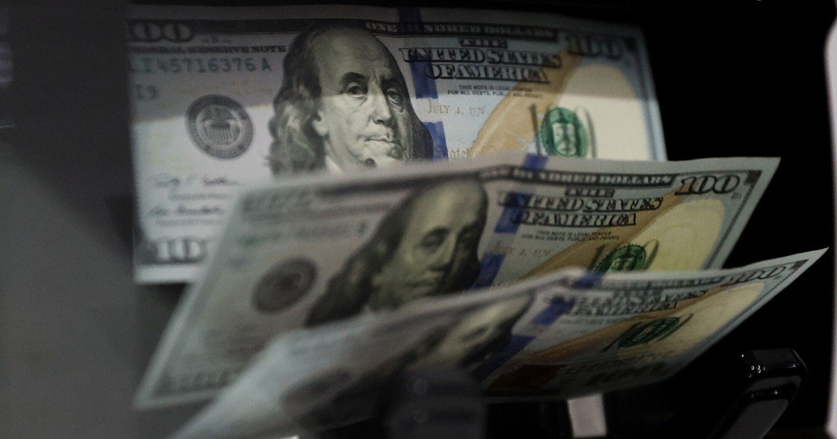 Dólar hoy y dólar blue, EN VIVO: a cuánto cotiza el oficial y cuál es el precio del paralelo este martes 26 de mayo, minuto a minuto