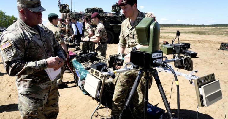Europa pisa el acelerador de la inteligencia artificial militar ante el avance arrollador de Estados Unidos y China