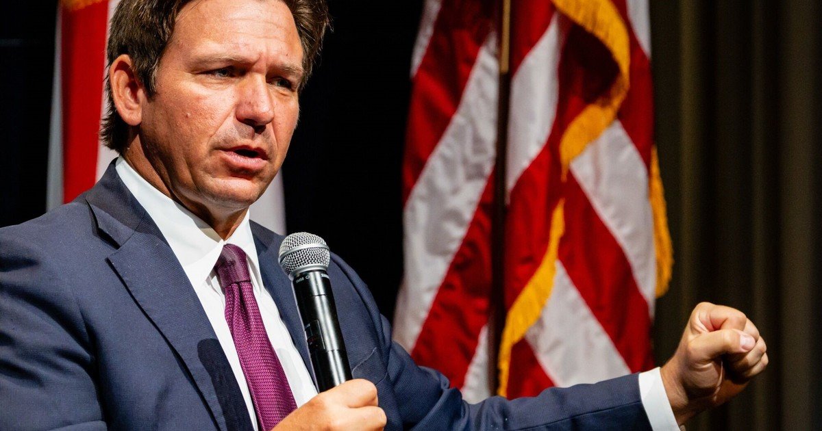 Revés para DeSantis tras la demanda del mayor sindicato de maestros a Florida:  qué pasará con las clases