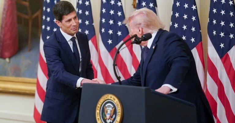 Asumió el nuevo jefe de la Reserva Federal: "Quiero que sea totalmente independiente", dice Trump