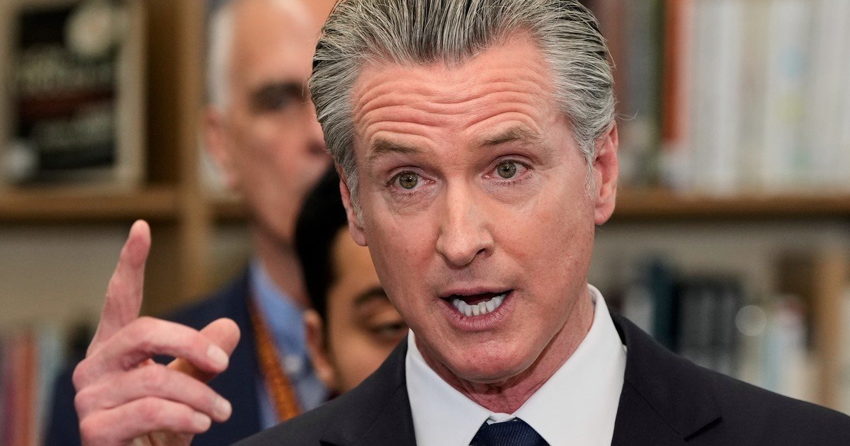 La nueva ley de Newsom que podría afectar criptomonedas, remesas y transacciones digitales en California