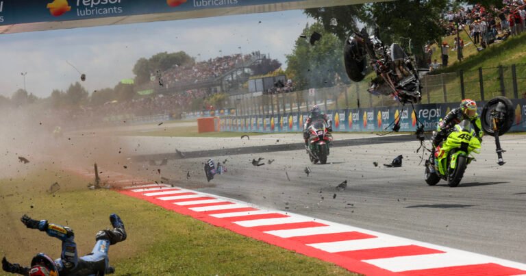 Cómo es el súper traje con airbags que le salvó la vida a Alex Márquez tras su brutal accidente en el MotoGP