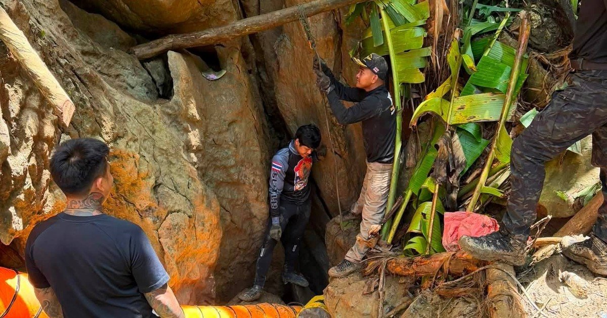 Siete personas buscaban oro en una cueva y el agua los dejó atrapados: el desesperado intento de rescate en Laos