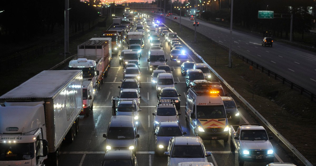 La justicia ordena a la concesionaria de la Autopista del Oeste a pagar una millonaria suma a un municipio del GBA