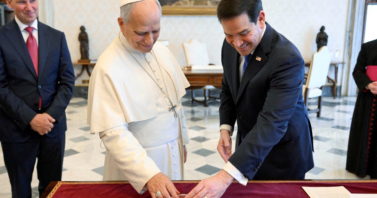 En plena tensión entre Trump y el Papa, Marco Rubio y León XIV mantuvieron una reunión "amistosa y constructiva"