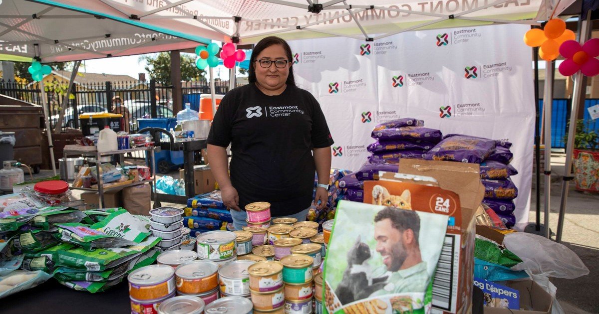Alimentos gratis en California: dónde repartirán comida del 11 al 14 de mayo
