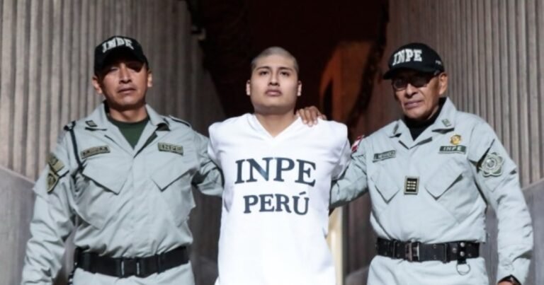 Rapado y vestido de blanco: así trasladan a "Pequeño J" a la Argentina para ser indagado por el triple crimen de Florencio Varela