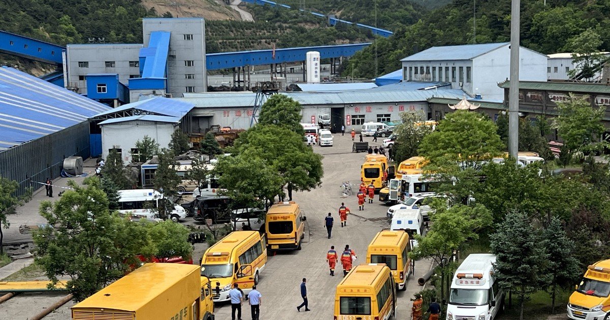 Impactante explosión en una mina de carbón en China: más de 80 muertos y decenas de heridos