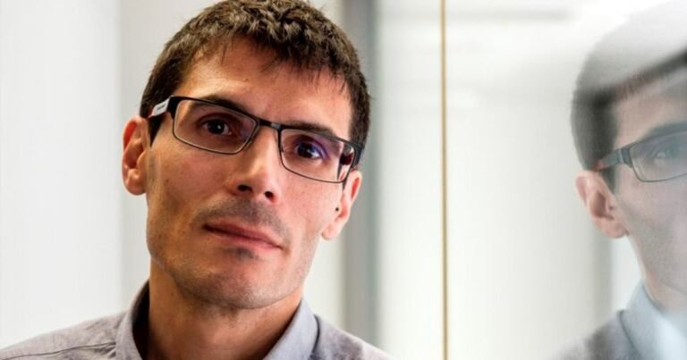 Diego Redolar, experto en neurociencia: "Es bueno tener pesadillas, cuanto más negativas, mejor, para un envejecimiento cerebral saludable"