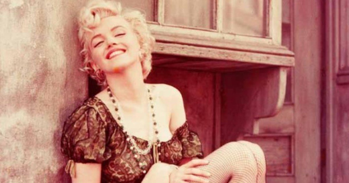 Marilyn Monroe, ascenso y caída de un mito irresistible de Hollywood: bodas, romances secretos, adicciones y muerte joven