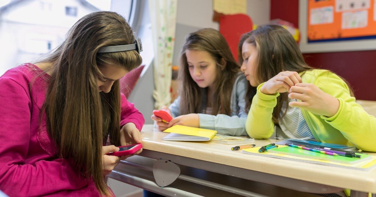 Los investigadores dan crédito: un estudio único en su tipo publicó por primera vez los resultados de prohibir celulares en las escuelas en Estados Unidos