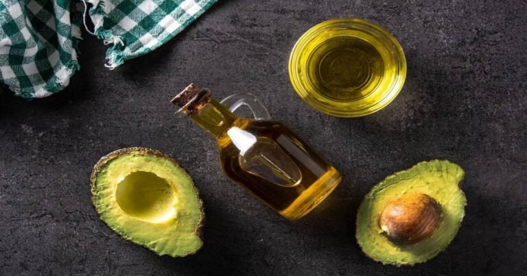 Mezclar cáscaras de palta y vinagre: para qué sirve y por qué recomiendan hacerlo
