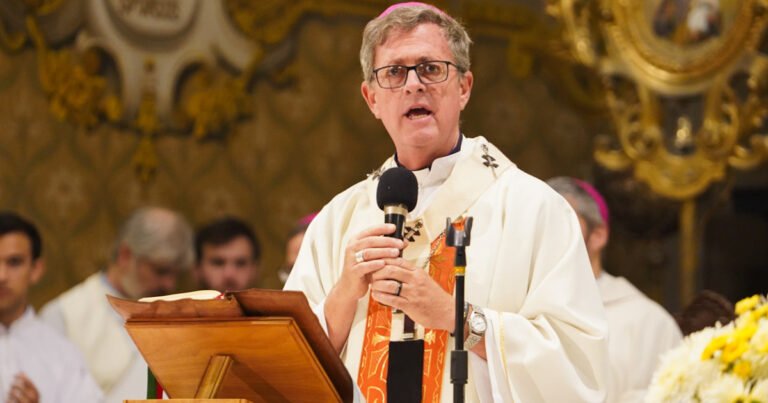 "Basta de arengar la polarización": la homilía completa de Jorge García Cuerva en el Tedeum del 25 de mayo